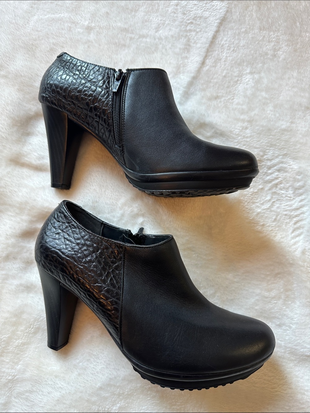 FLEXI Black Leather High-Heel Ankle Booties Sz 9 Quality Trusted Brand Feminine🔥 - Picture 6 of 15